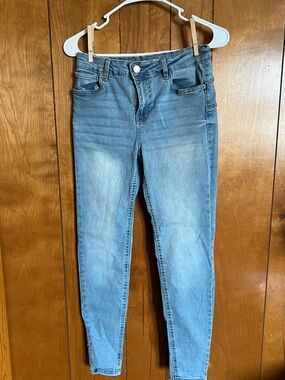 refuge Light Blue Skinny Jeans